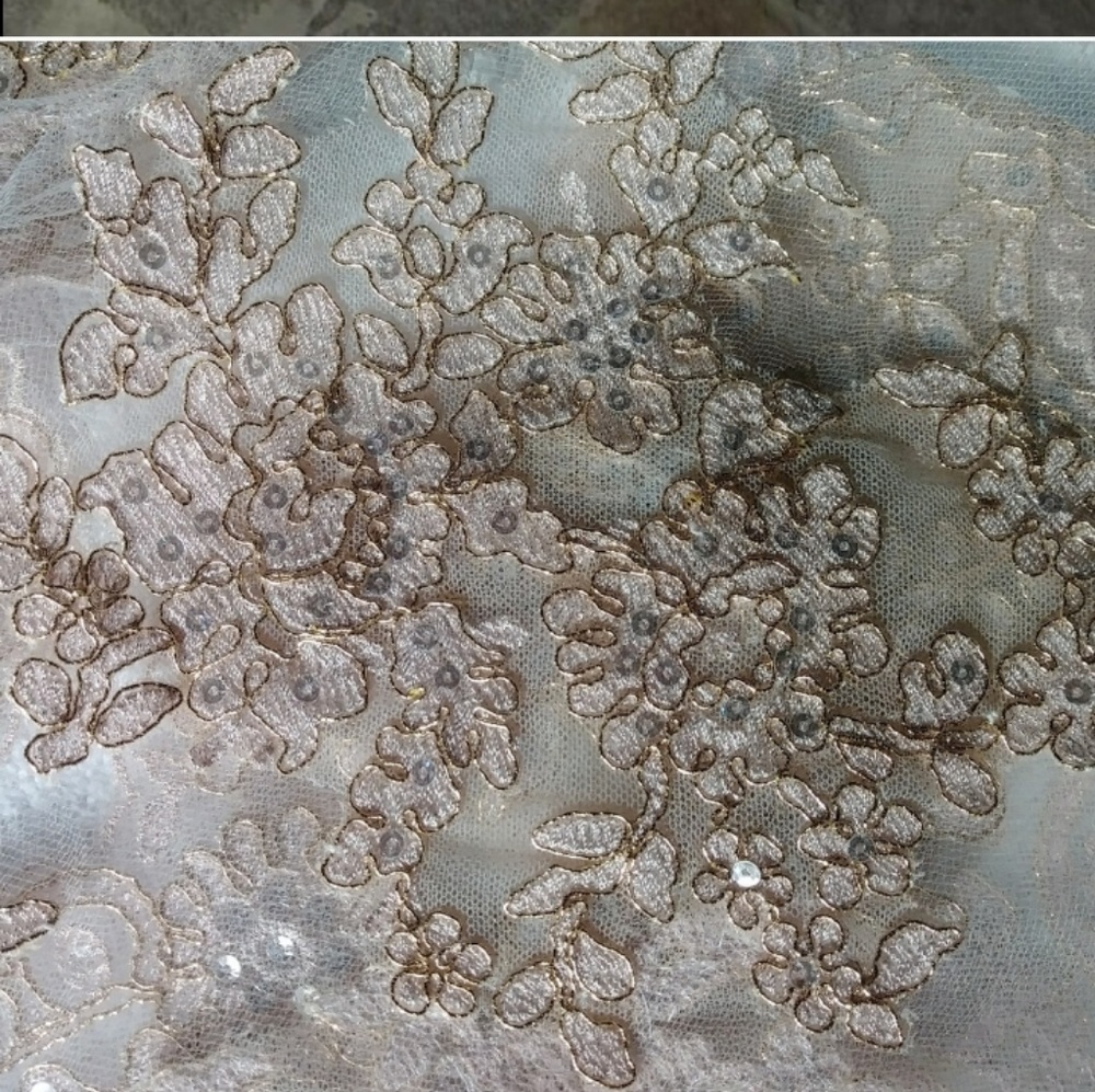 Rose gold bridal gown - Picture 4 of 4